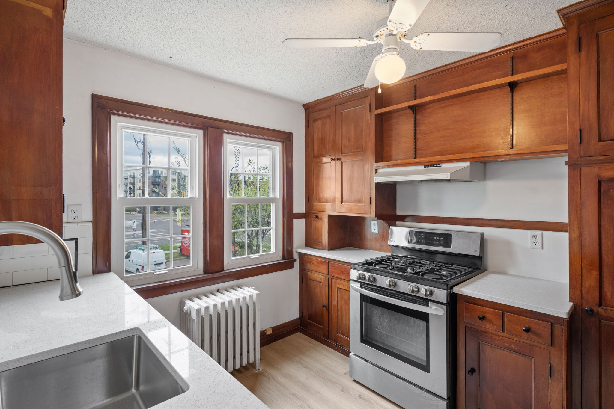 2925 Sunset Blvd #2, Minneapolis
