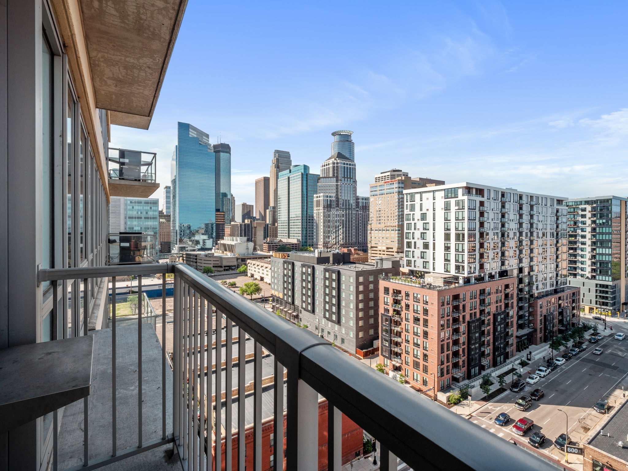 929 Portland Ave #1302, Minneapolis
